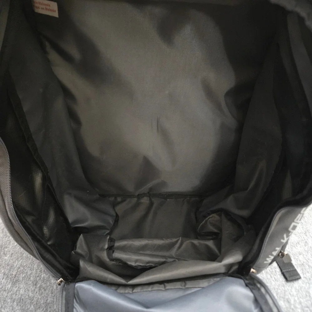 Easton‎ Walk-Off Bat Pack Backpack Unisex Large Gray Baseball Softball Gear Bag
